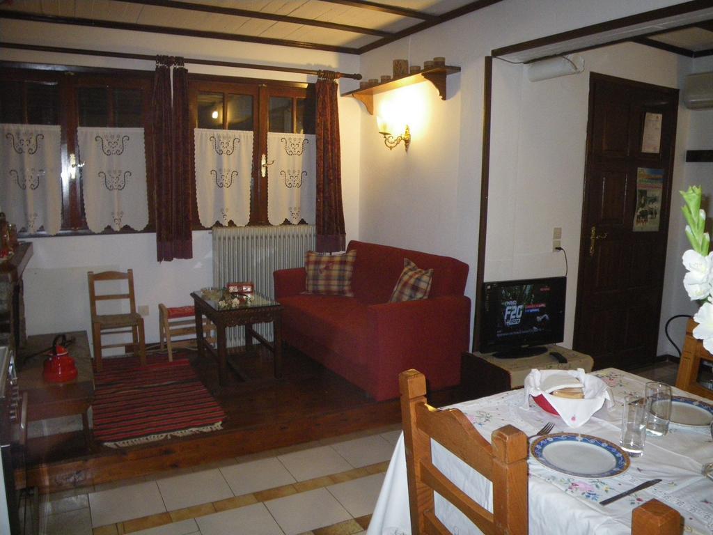 Villa Georgie Tsagarada Exterior photo